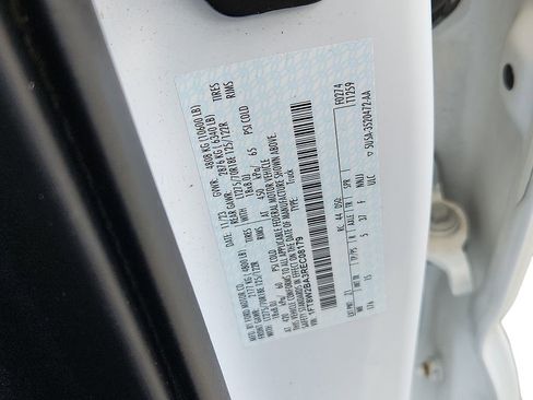 Used 2024 Ford F250 XL w/ STX Appearance Package image 27