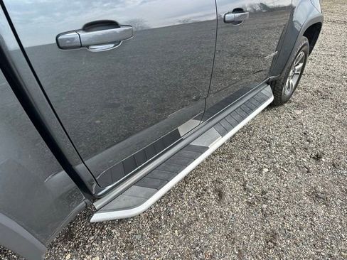 Used 2017 Chevrolet Colorado Z71 image 21