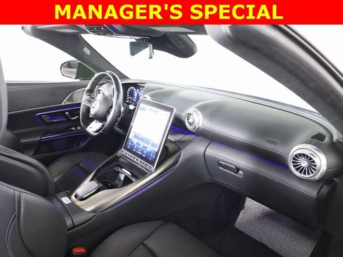 Used 2022 Mercedes-Benz SL 55 AMG 4MATIC image 41