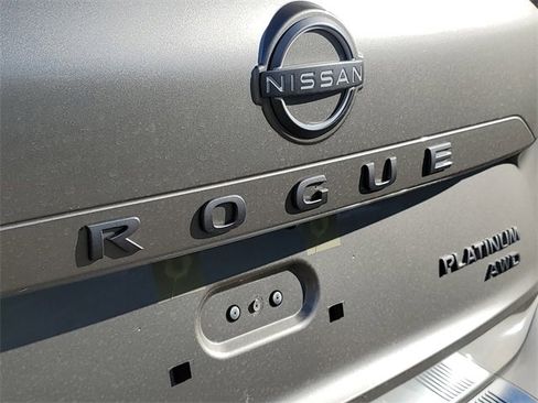 New 2026 Nissan Rogue Platinum w/ Platinum Premium Package image 6