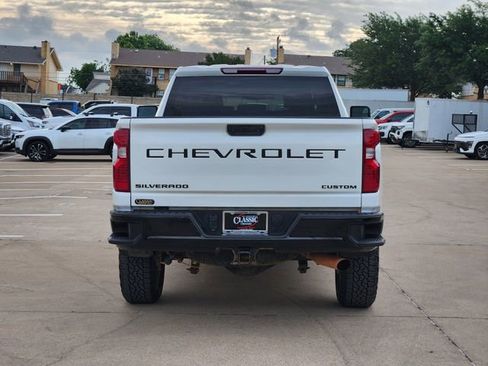 Used 2023 Chevrolet Silverado 2500 Custom w/ Custom Value Package AWD/4WD image 13