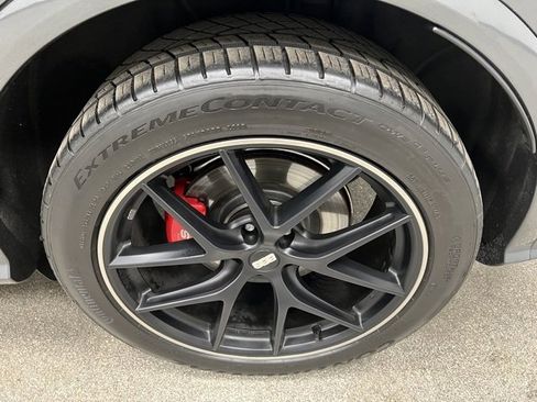 Used 2018 Audi SQ5 Prestige w/ Prestige Package image 16