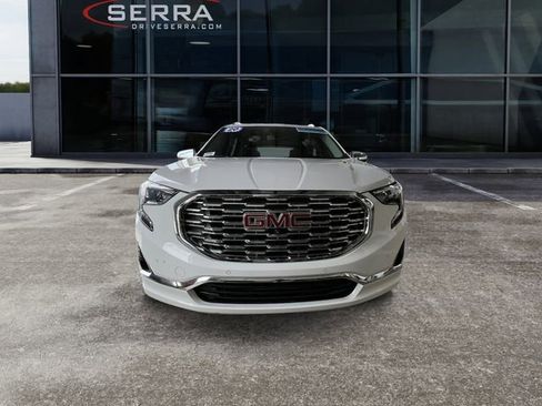Used 2020 GMC Terrain Denali w/ Denali Premium Package AWD/4WD image 6