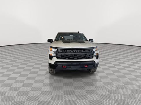 New 2026 Chevrolet Silverado 1500 Custom Trail Boss w/ LPO, Dark Essentials Package AWD/4WD image 3