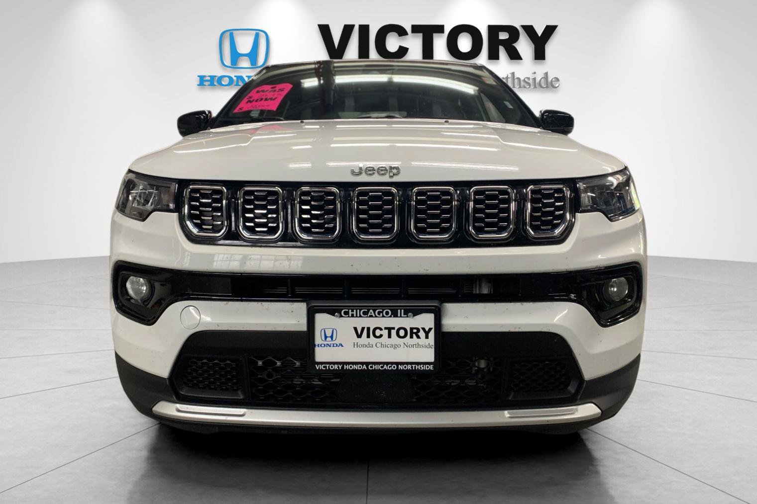 Used 2025 Jeep Compass Limited AWD/4WD image 8