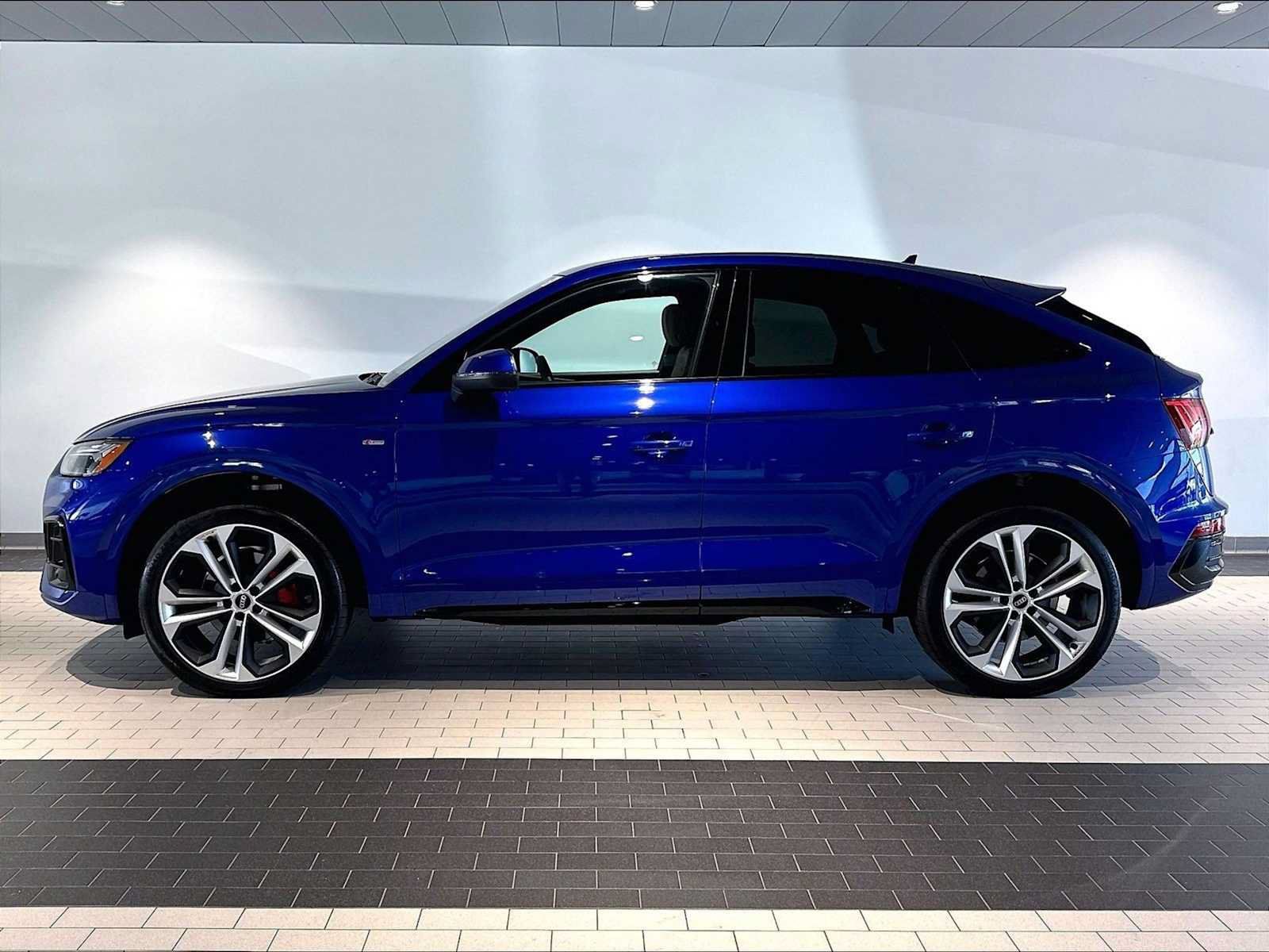 Used 2024 Audi Q5 2.0T Premium Plus w/ Premium Plus Package AWD/4WD image 2