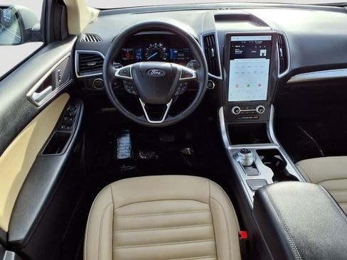 Used 2022 Ford Edge SEL w/ Convenience Package AWD/4WD image 11