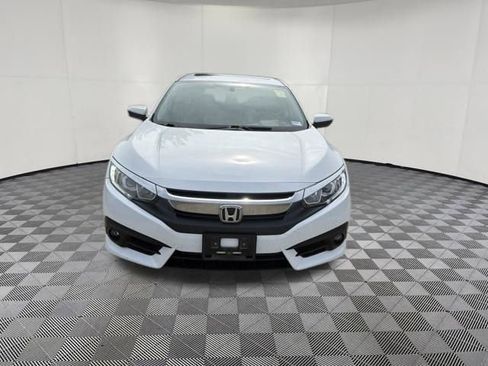Used 2018 Honda Civic EX-T image 13