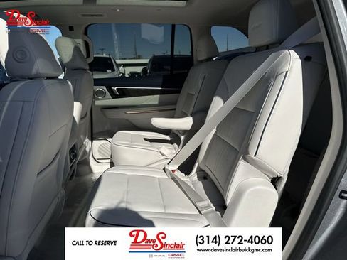 New 2026 Buick Enclave Avenir w/ Super Cruise Package FWD image 23