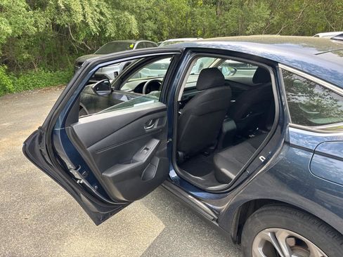 Used 2024 Honda Accord EX image 28