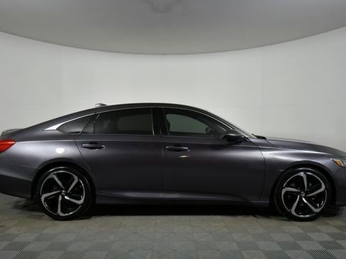 Used 2019 Honda Accord Sport image 15