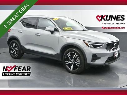 Used 2024 Volvo XC40 B5 Core