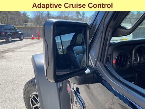 Used 2025 Jeep Wrangler Unlimited Rubicon w/ Steel Bumper Group AWD/4WD image 7