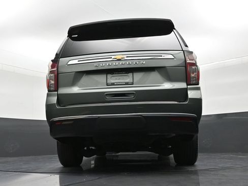 Used 2023 Chevrolet Suburban LS RWD image 23