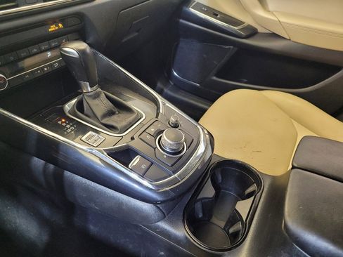 Used 2019 MAZDA CX-9 Touring w/ Touring Premium Package image 26