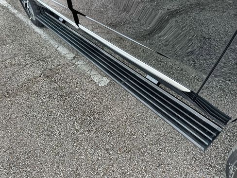 New 2026 GMC Yukon XL Denali w/ Denali Reserve Package image 13