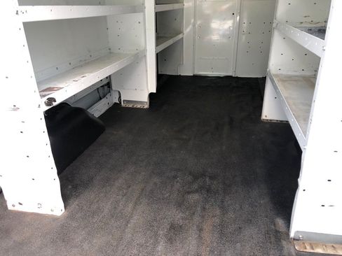 Used 2020 Ford Transit 250 Medium Roof RWD image 19
