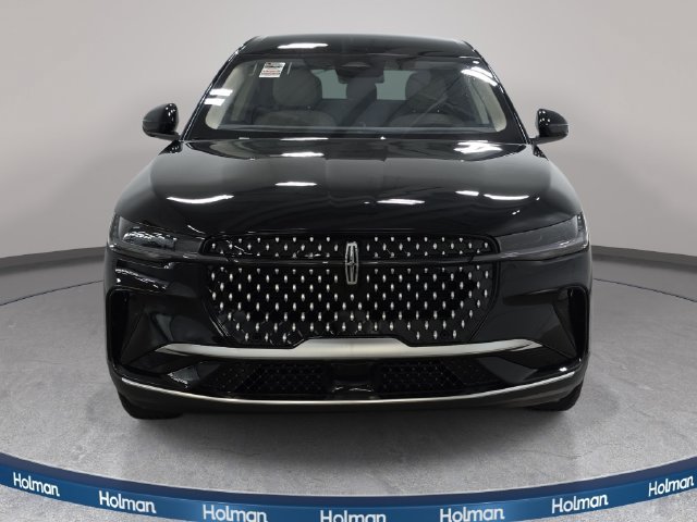 New 2026 Lincoln Nautilus Premier AWD/4WD image 2
