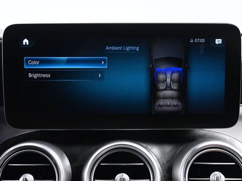 Used 2022 Mercedes-Benz GLC 300 4MATIC Coupe image 32