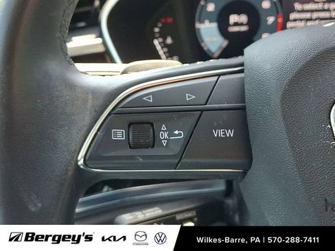 Used 2024 Audi Q3 2.0T Premium AWD/4WD image 24