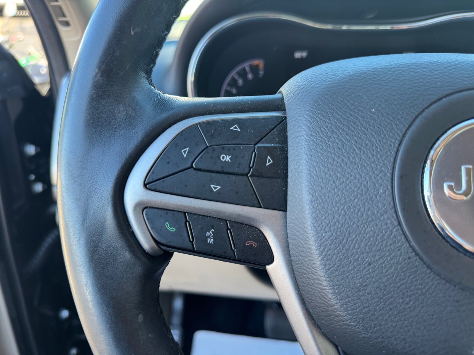 Used 2022 Jeep Grand Cherokee Laredo E RWD image 13