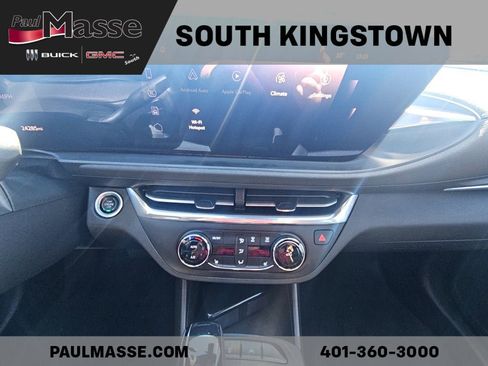 Used 2024 Buick Envista Preferred w/ Convenience I Package image 16