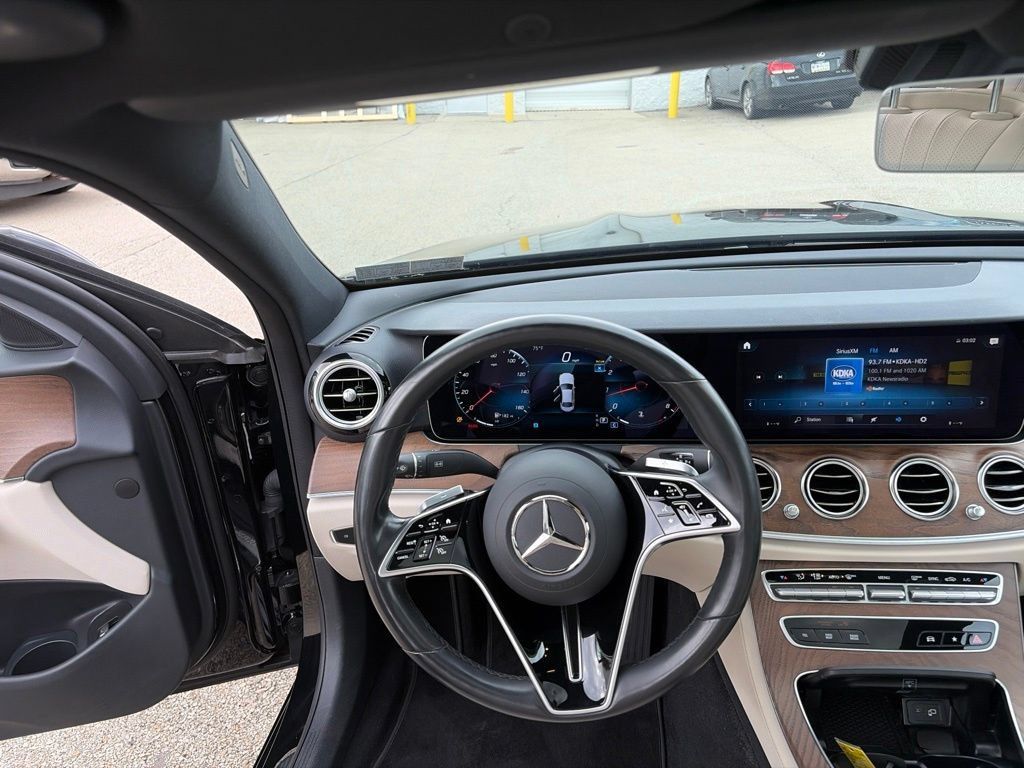 Used 2023 Mercedes-Benz E 350 4MATIC Sedan image 14