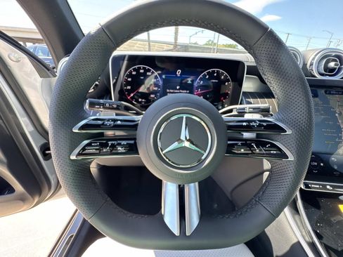 New 2026 Mercedes-Benz GLC 300 4MATIC image 14