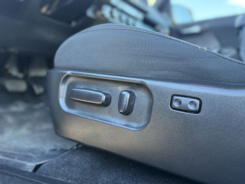 Used 2022 Toyota Tacoma TRD Sport image 27