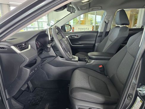 Used 2024 Toyota RAV4 XLE w/ Weather Package AWD/4WD image 21