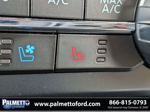 Used 2023 Ford F250 Lariat w/ Lariat Ultimate Package AWD/4WD image 23