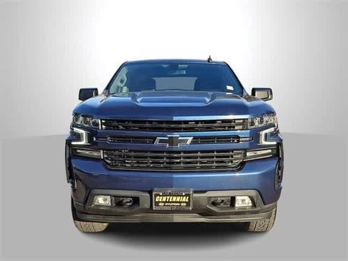 Used 2021 Chevrolet Silverado 1500 RST image 3