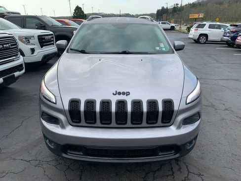 Used 2018 Jeep Cherokee Limited w/ High Altitude Package AWD/4WD image 7