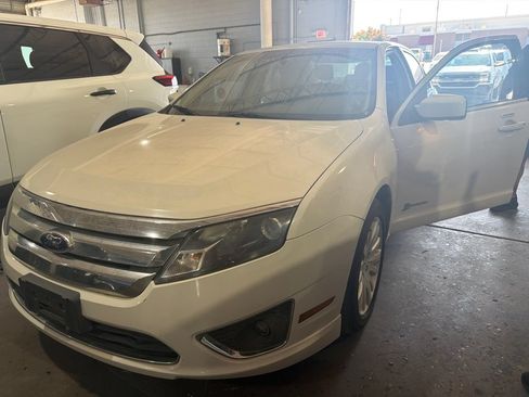 Used 2012 Ford Fusion Hybrid FWD image 1