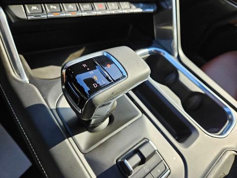 Used 2023 GMC Sierra 1500 Denali Ultimate image 25