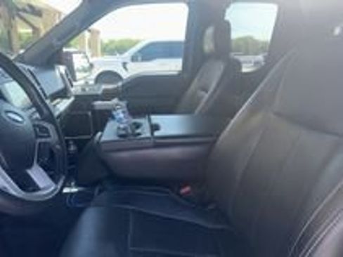 Used 2018 Ford F150 Lariat w/ FX4 Off-Road Package image 9