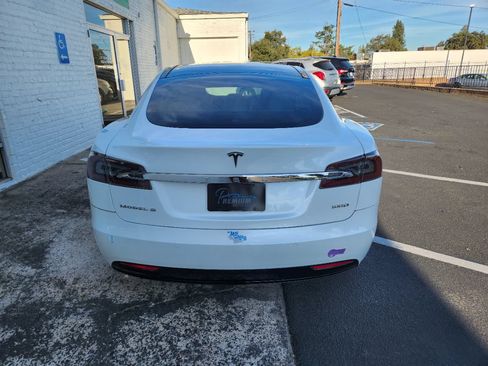 Used 2017 Tesla Model S 100D AWD/4WD image 5