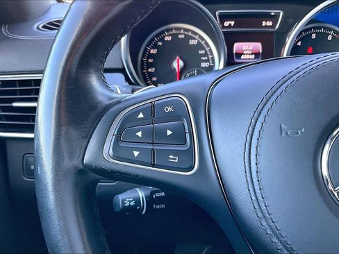 Used 2018 Mercedes-Benz GLS 550 4MATIC image 23