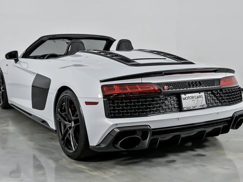 Used 2020 Audi R8 V10 performance image 10