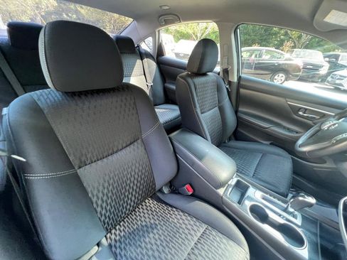 Used 2018 Nissan Altima 2.5 SV image 21
