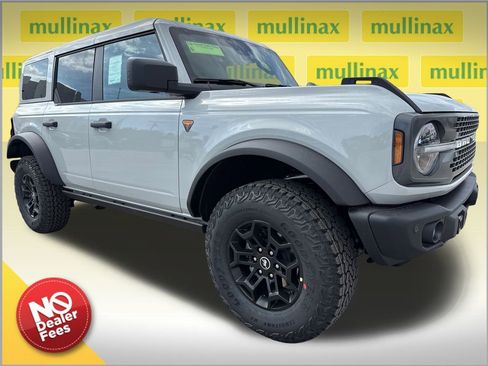 New 2026 Ford Bronco Badlands image 1