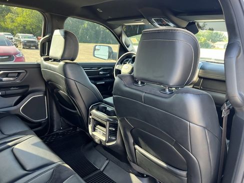 Used 2022 RAM 1500 Laramie image 15