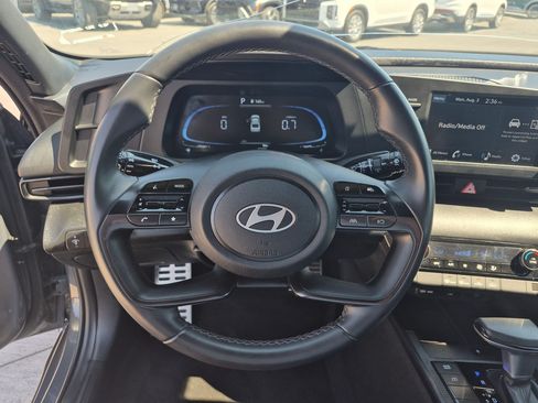 Certified 2025 Hyundai Elantra Sport w/ Cargo Package FWD image 18