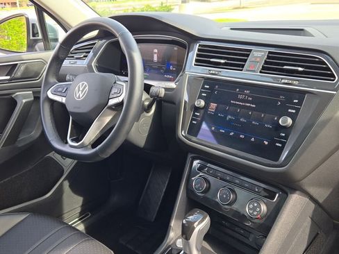 Used 2024 Volkswagen Tiguan Wolfsburg Edition FWD image 7