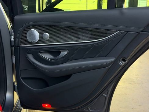 Used 2018 Mercedes-Benz E 63 AMG S image 24