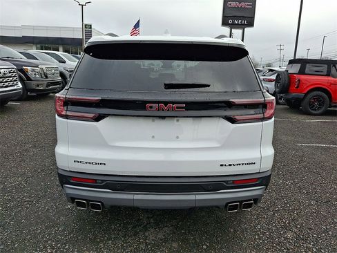 Certified 2025 GMC Acadia Elevation image 5