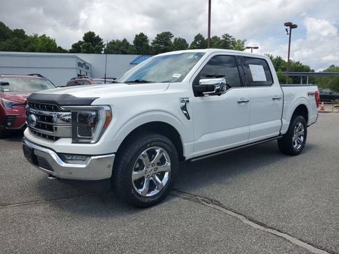 Used 2021 Ford F150 Lariat w/ Equipment Group 502A High AWD/4WD image 3