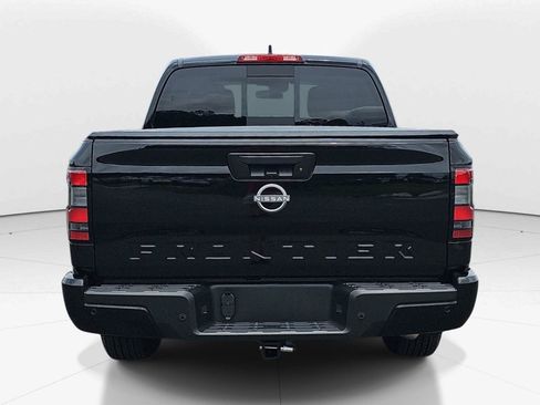Used 2026 Nissan Frontier SV w/ SV Convenience Package RWD image 5