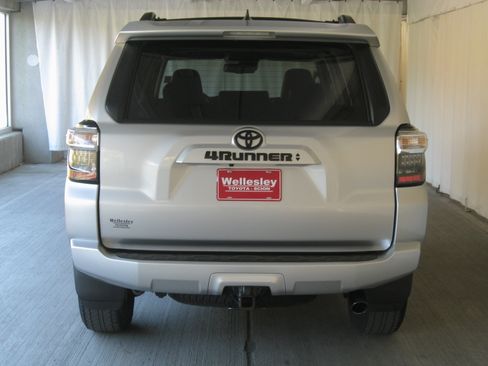 Certified 2023 Toyota 4Runner SR5 Premium w/ Moonroof Package image 30