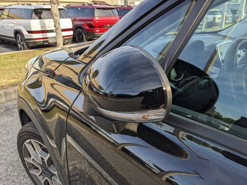 Used 2021 FIAT 500X Trekking w/ Trekking Value Package image 22